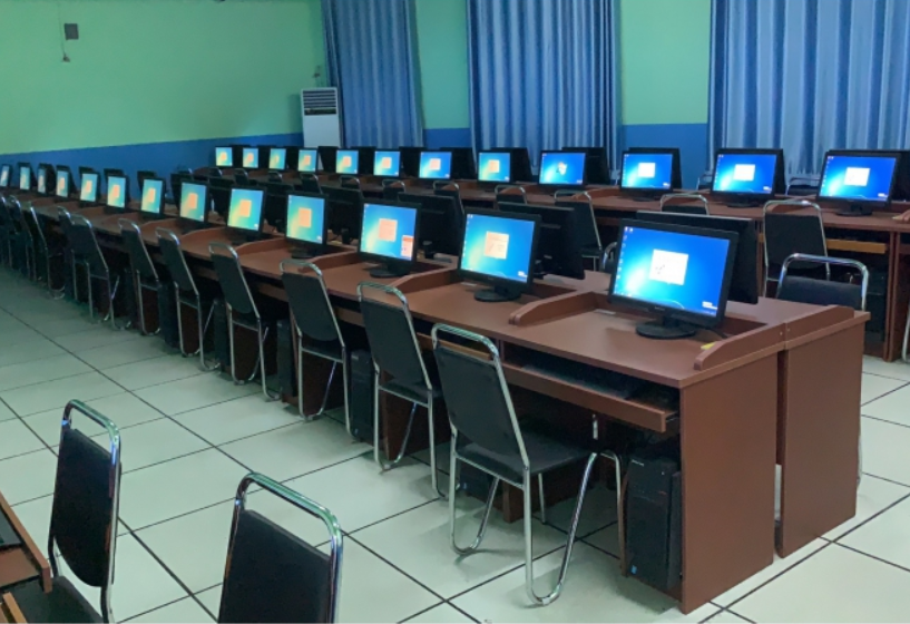 成教中心計算機(jī)房案例